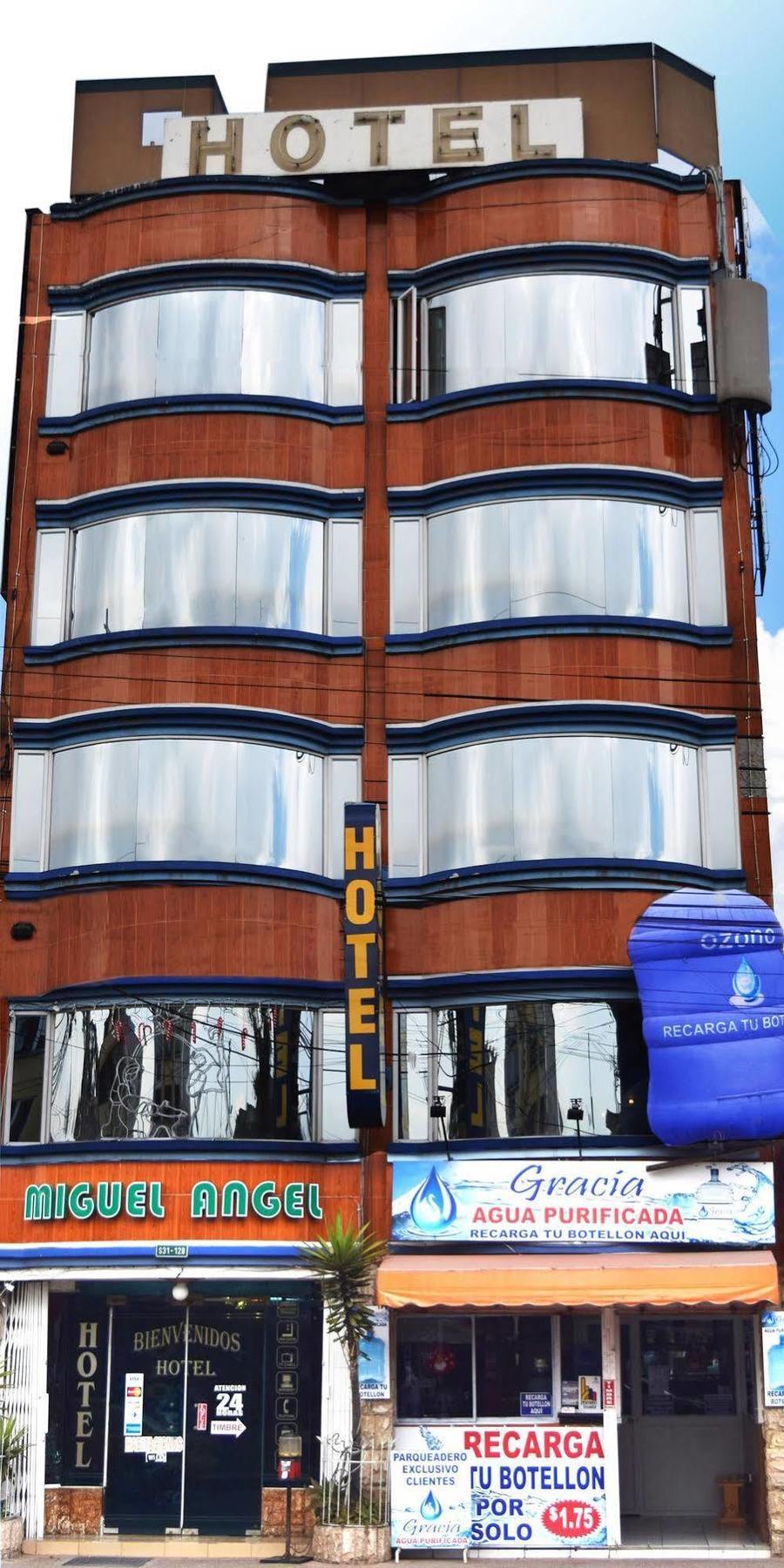 Hotel Miguel Angel Terminal Quitumbe Quito Exterior foto