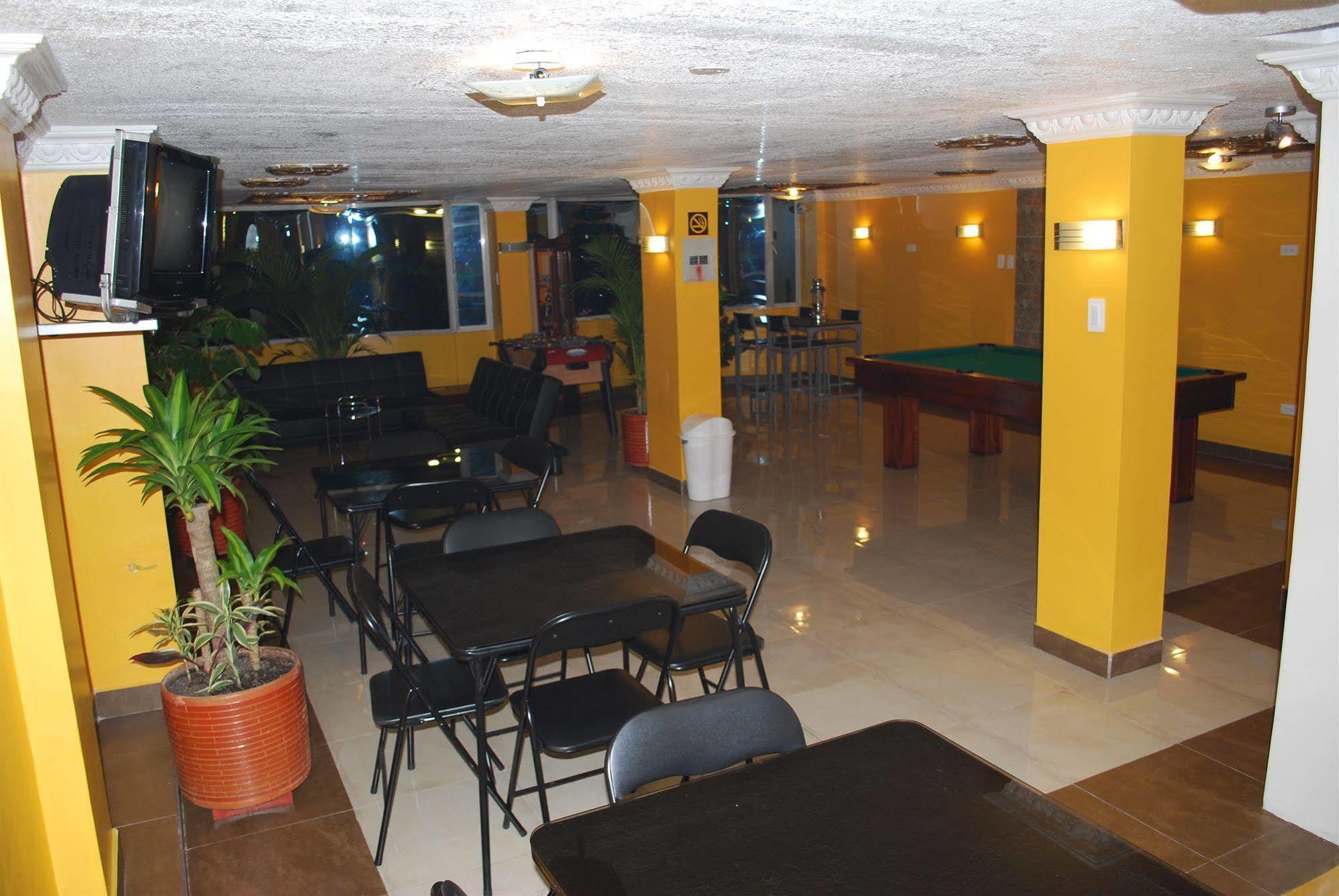 Hotel Miguel Angel Terminal Quitumbe Quito Exterior foto